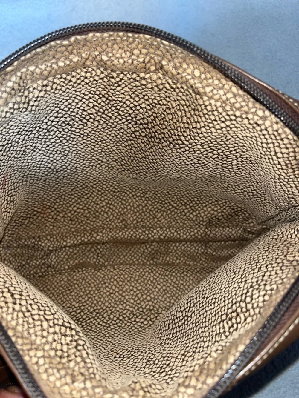 Borbonese Quail Suede Crossbody/Shoulder bag - Picture 4 of 10